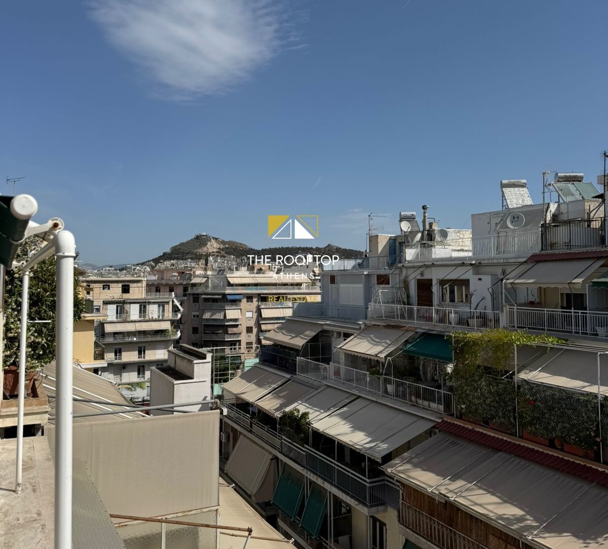Pagrati: 5th Floor apartment 28 sqm
