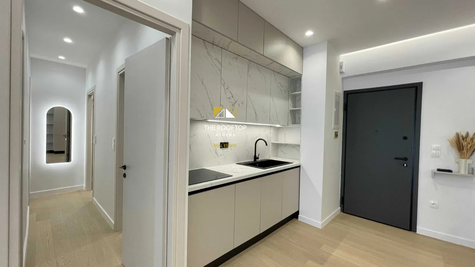 Pagrati:  Fully renovated 4th floor apartment ( 73 sqm)