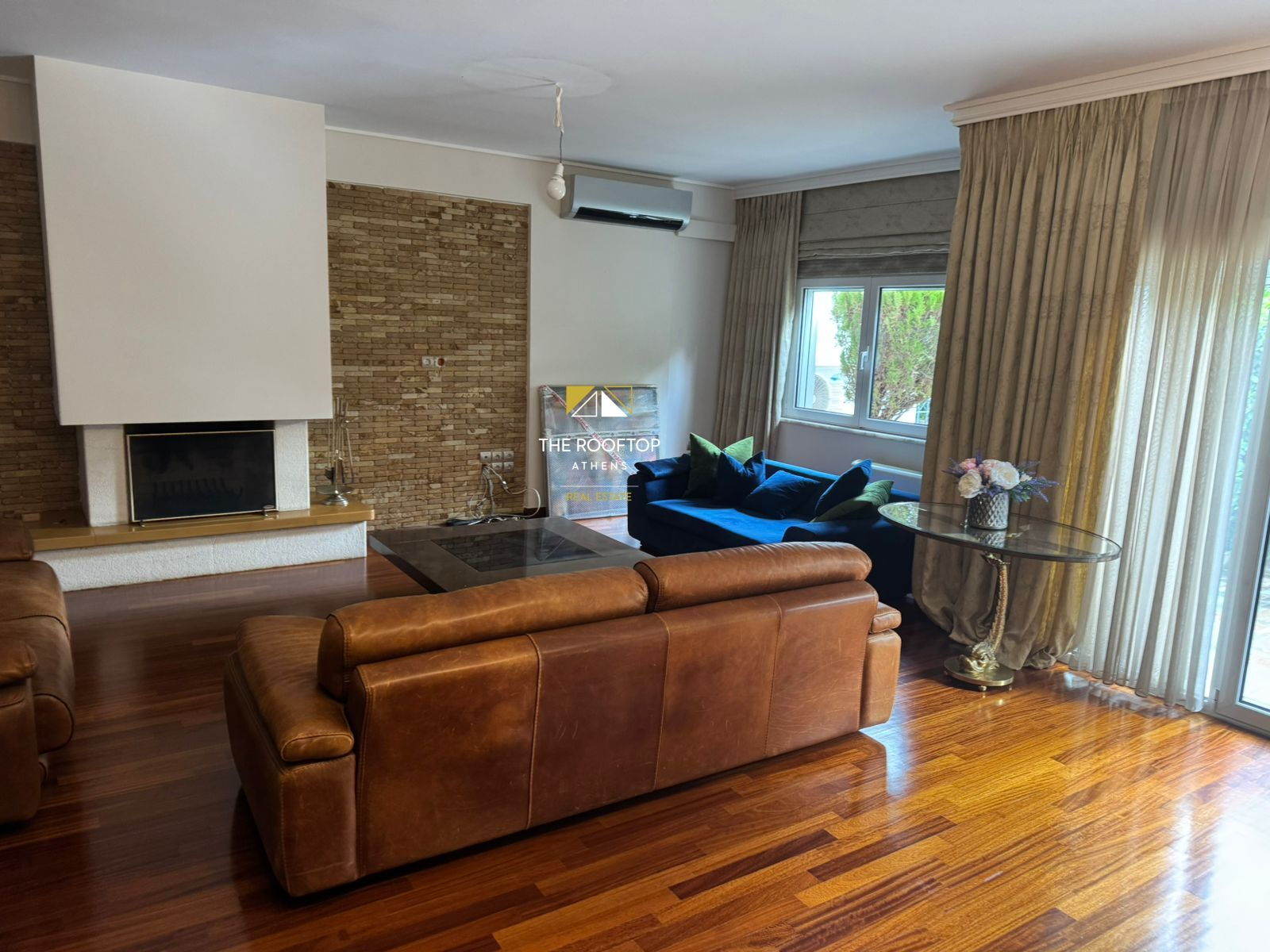 Alimos : Luxurious maisonette ( 216 sqm)