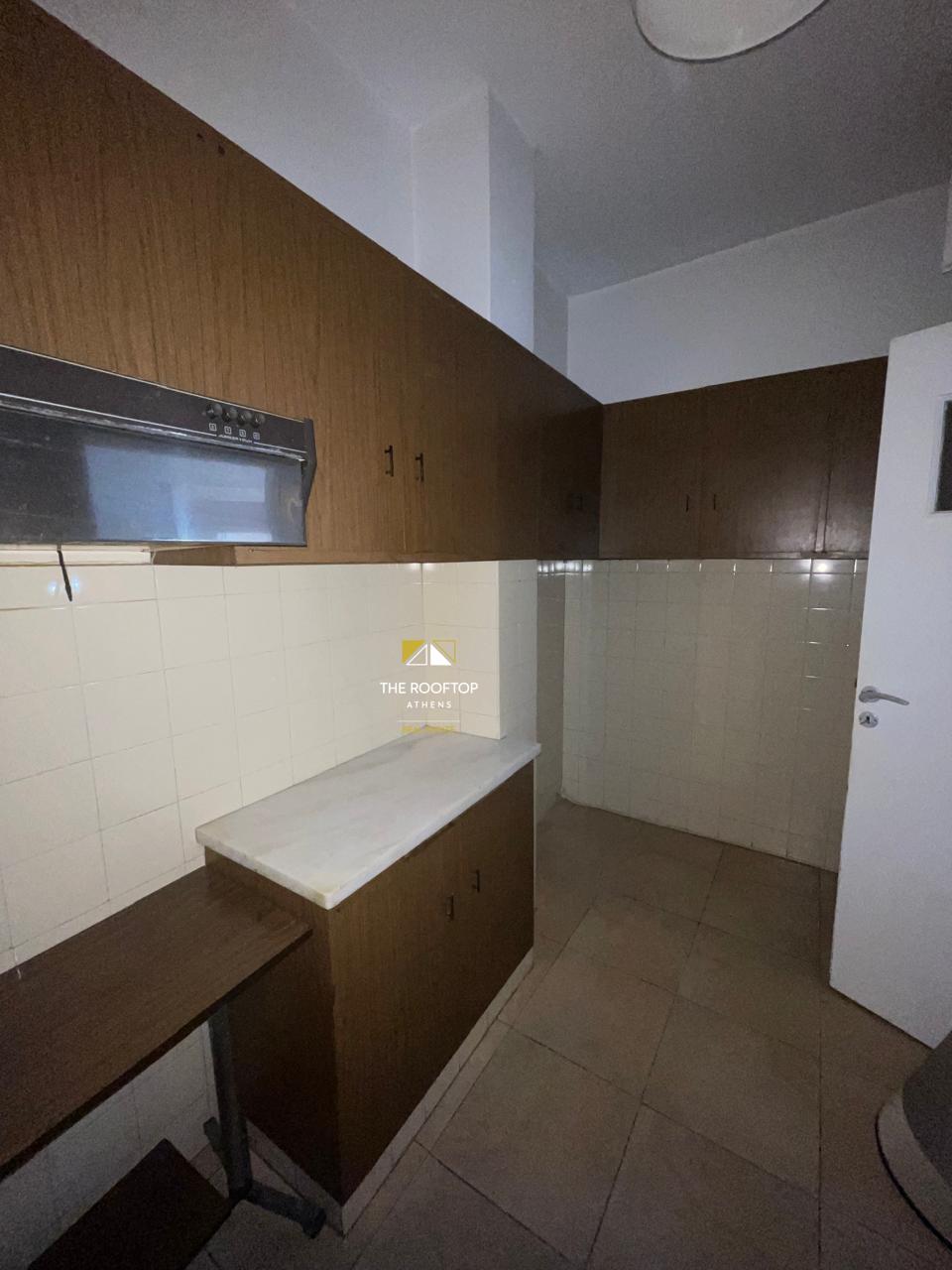kolonkitchen3.jpg