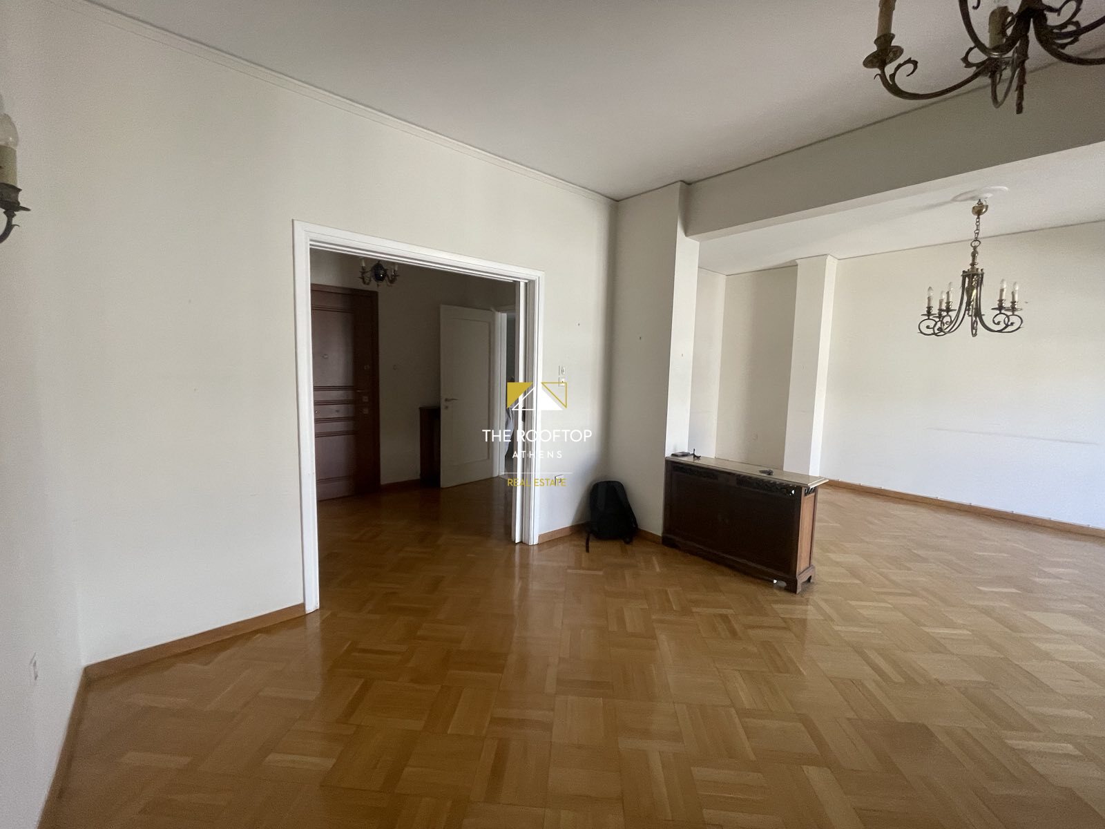 kolonsalon16.jpg
