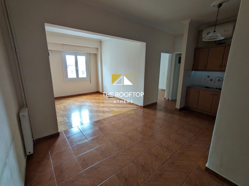 Pagrati: 4th Floor apartment 52 sqm